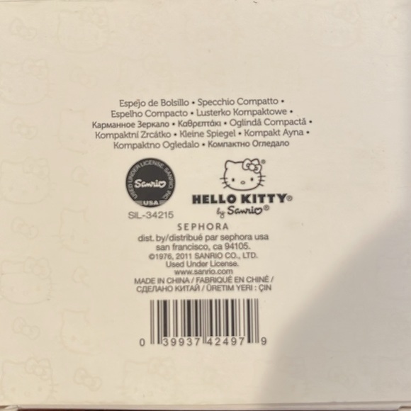 Rare 2011 Sanrio HELLO KITTY chrome compact - new in box - Picture 4 of 5